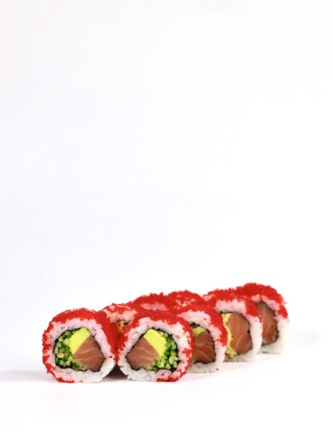 California with salmon (Калифорния с лососем)