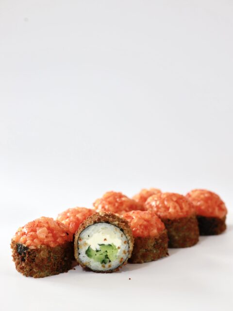 Spicy Salmon Roll (Лосось спайси)