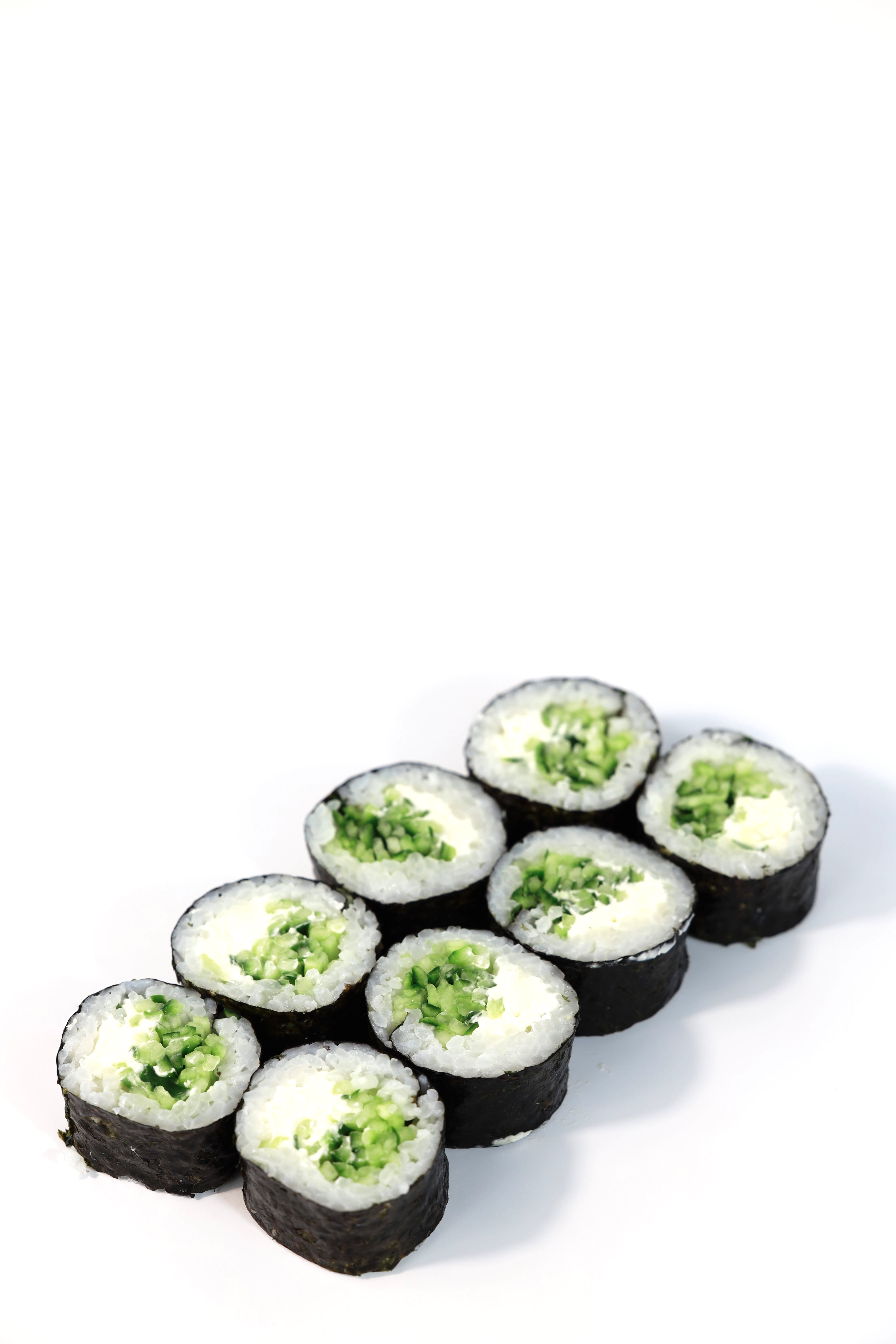 Philly Cucumber Maki (Маки фила с огурцом)